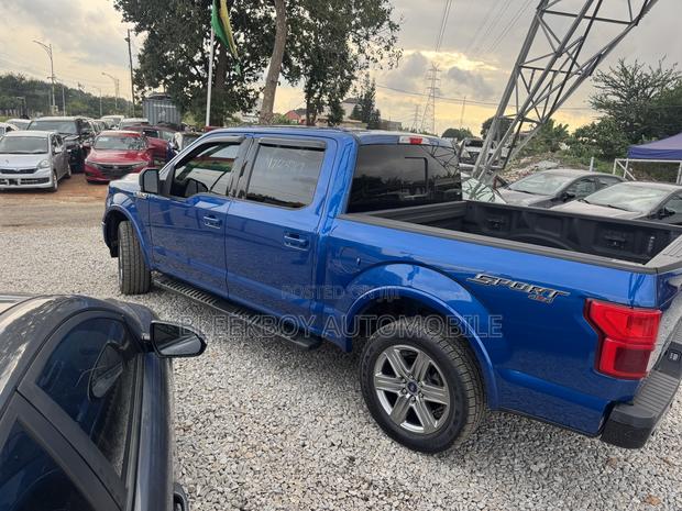 Ford F-150 2018 Blue