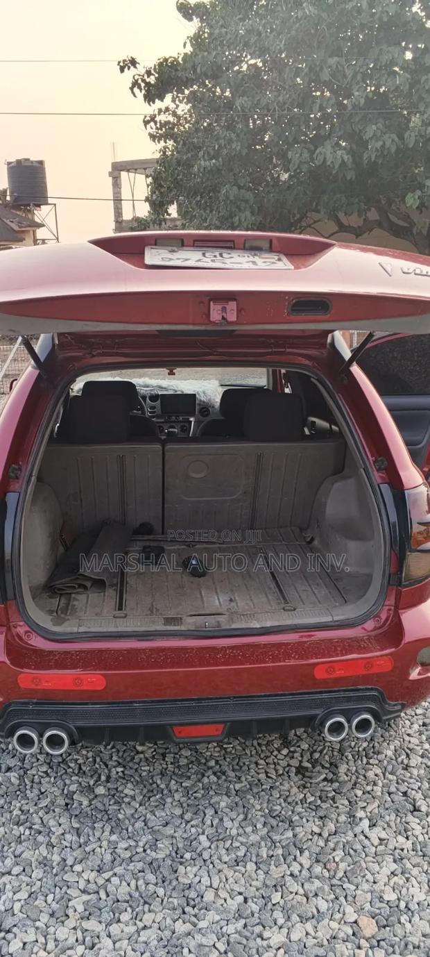 Pontiac Vibe 2005 Burgundy