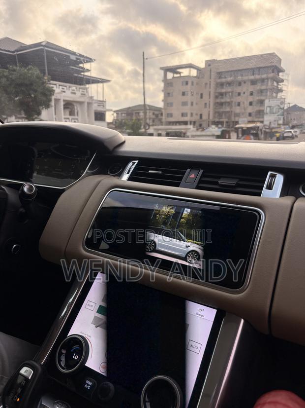 Land Rover Range Rover Sport HSE 2019 Blue