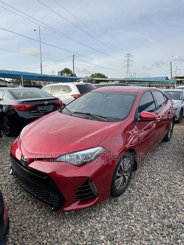 Toyota Corolla 2017 Red