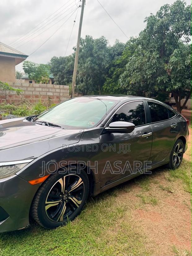 Honda Civic Touring Coupe 2018
