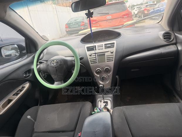 Toyota Yaris 1.5 2008 Black