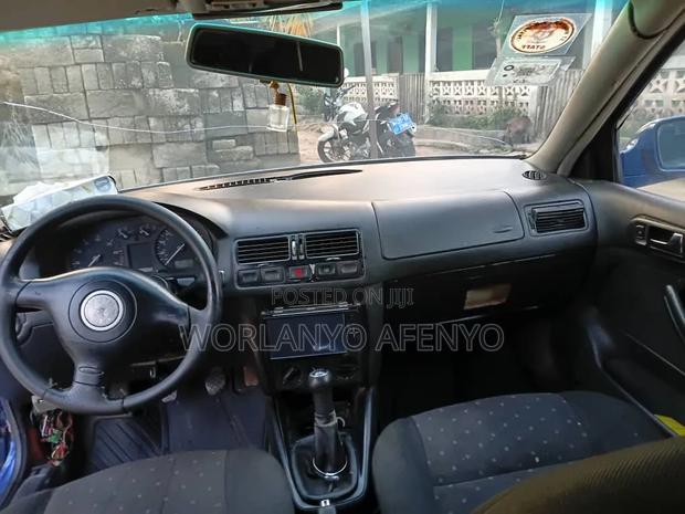 Volkswagen Jetta GLS 1.8L Sedan 2002 Blue