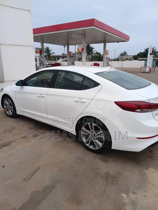 Hyundai Elantra ECO 2018 White