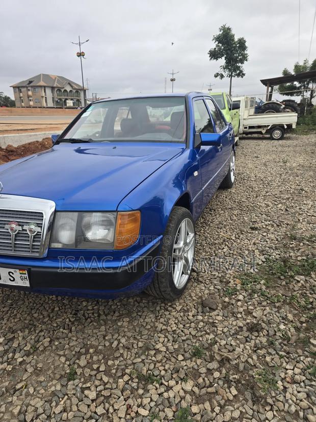 Mercedes-Benz C180 1993 Blue