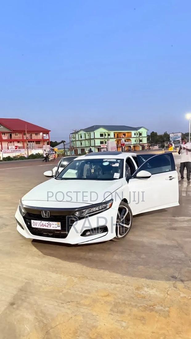 Honda Accord Hybrid 2020 White