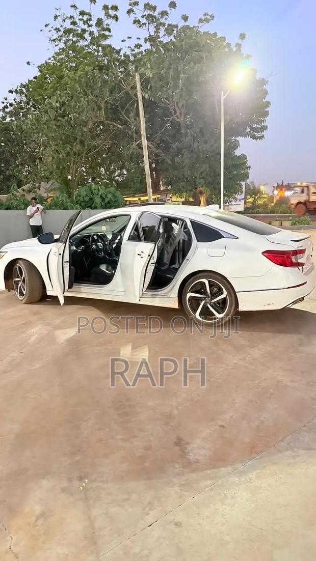 Honda Accord Hybrid 2020 White