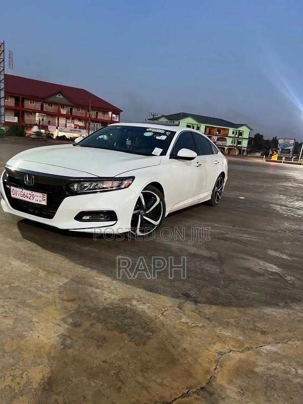 Honda Accord Hybrid 2020 White