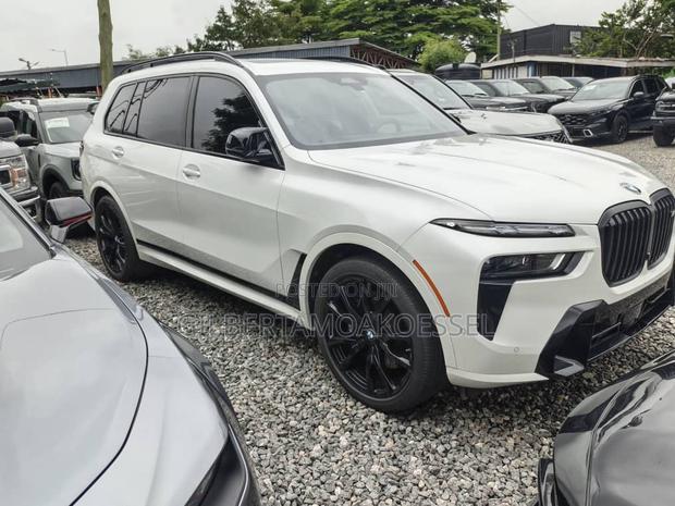 BMW X7 2024 White