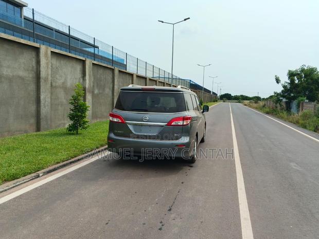 Nissan Quest SV FWD 2016 Gray