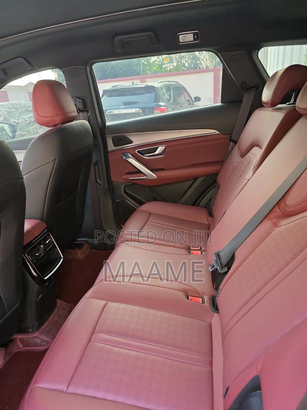 Jetour X70 Plus 2025 Black