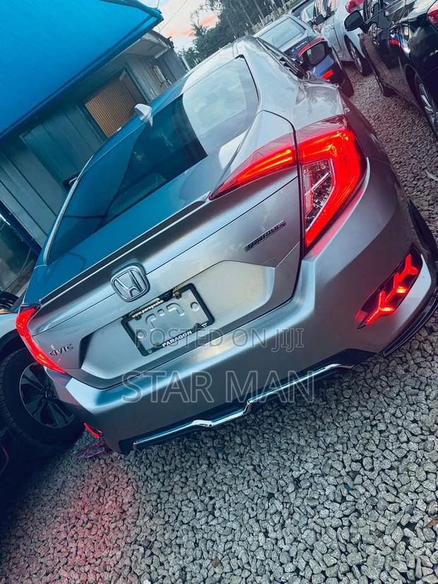 Honda Civic EX-L 2dr Coupe (1.5L 4cyl) 2017 Silver