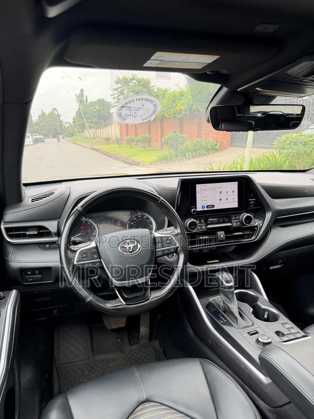 Toyota Highlander XSE AWD 2023
