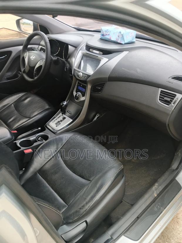 Hyundai Elantra 2013 Silver