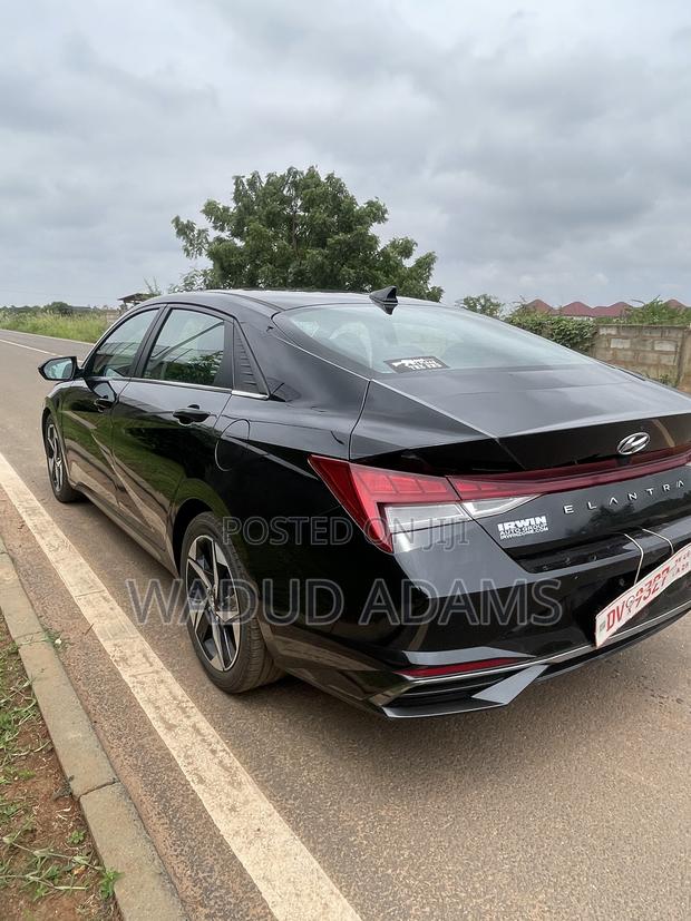 Hyundai Elantra SEL 2021 Black
