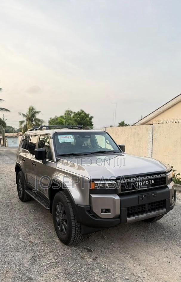 Toyota Land Cruiser 2025 Silver