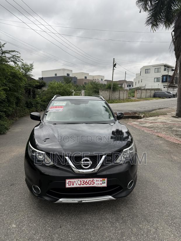 Nissan Qashqai 2015 Black