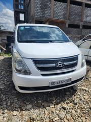 Hyundai H200 2010 White for sale