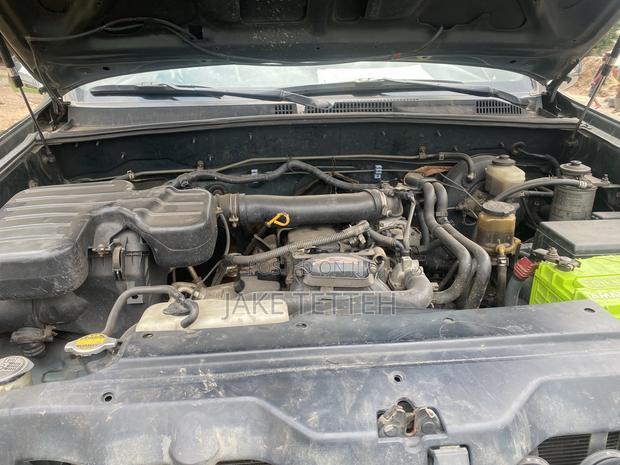 Toyota Land Cruiser Prado 2004 Green
