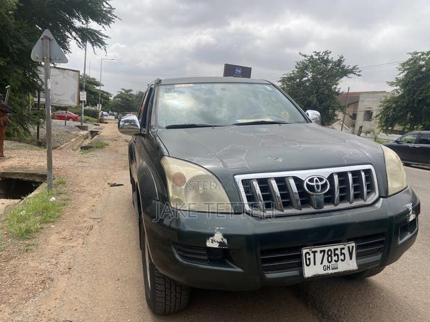 Toyota Land Cruiser Prado 2004 Green