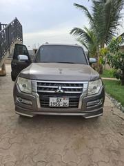 Mitsubishi Pajero V90 3.8 V6 GLS/GLX 2015 Brown for sale