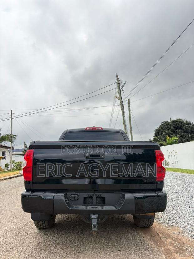 Toyota Tundra 2020 Gray