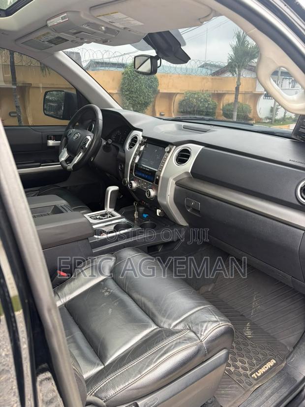 Toyota Tundra 2020 Gray