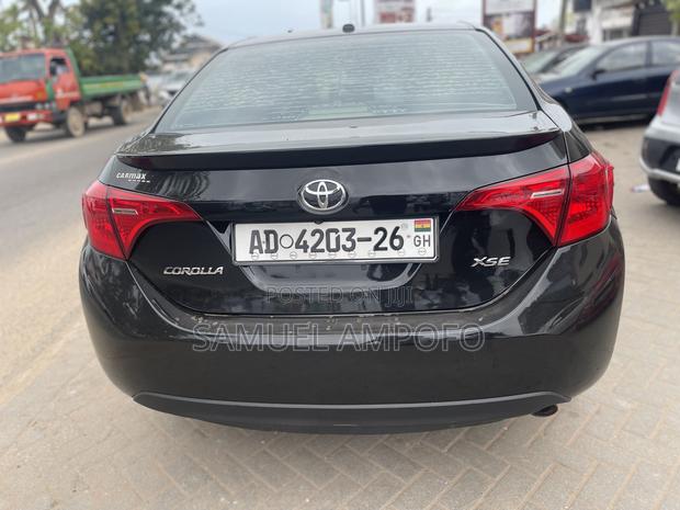 Toyota Corolla XSE (1.8L 4cyl 2A) 2019 Black
