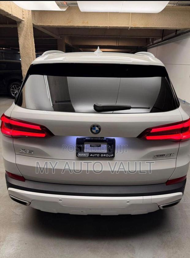 BMW X5 2023 White