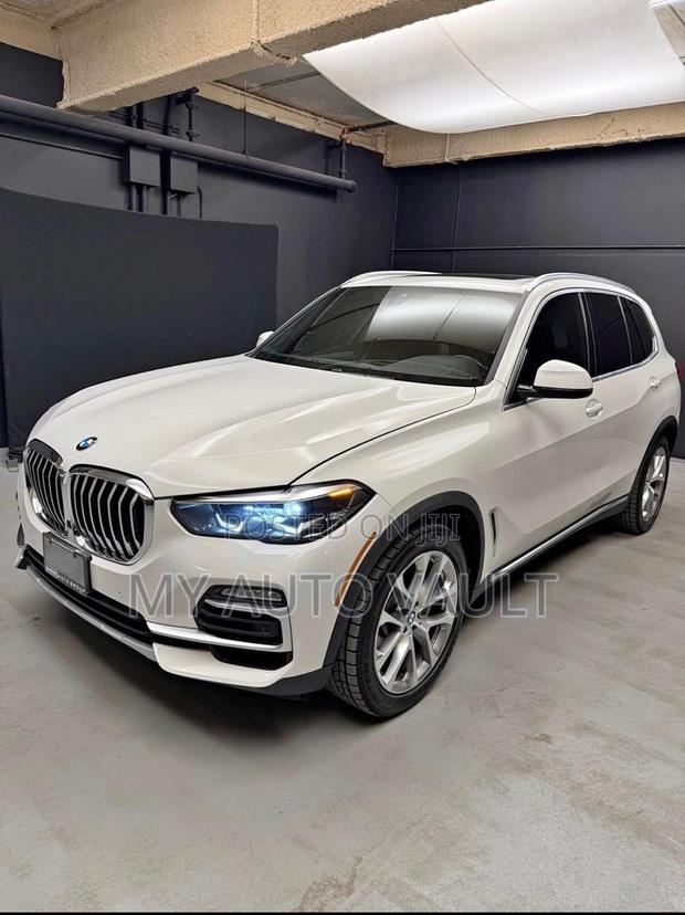 BMW X5 2023 White