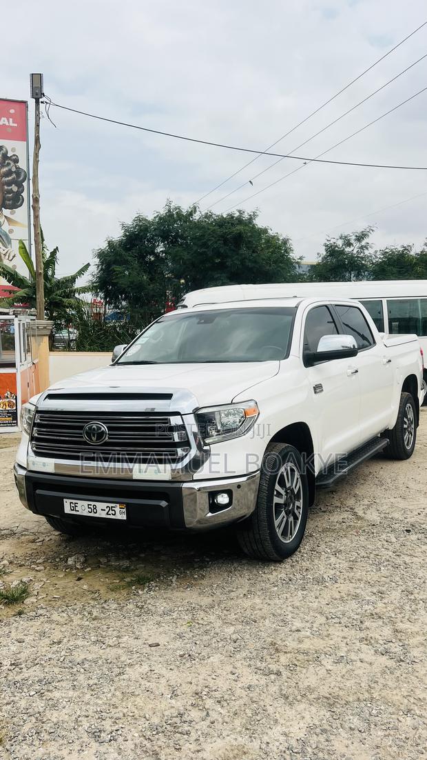 Toyota Tundra 2020 White
