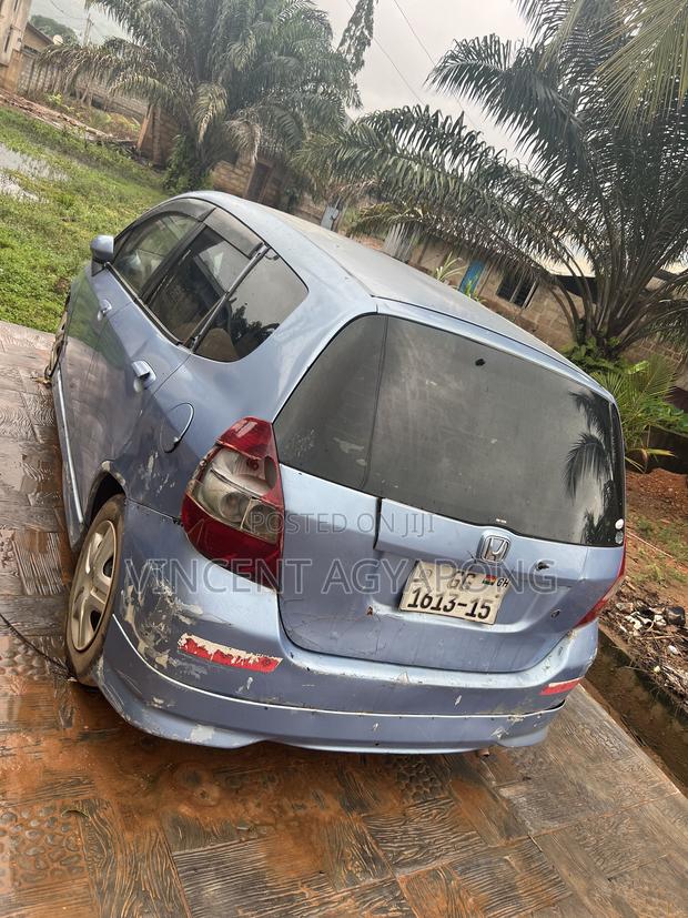 Honda Fit 2002 Blue
