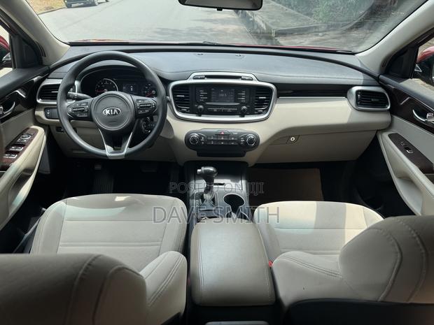 Kia Sorento 4dr SUV 2016 Red