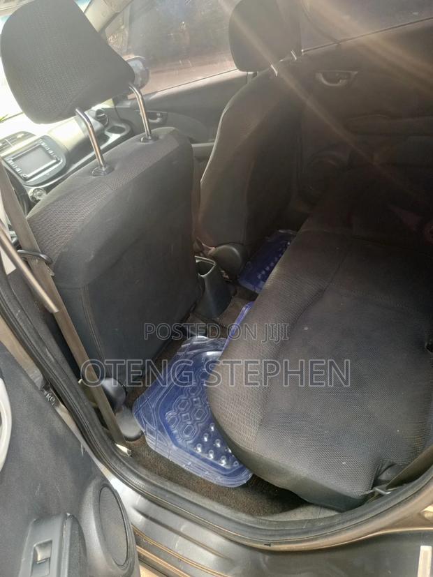Honda Fit 2012 Gray