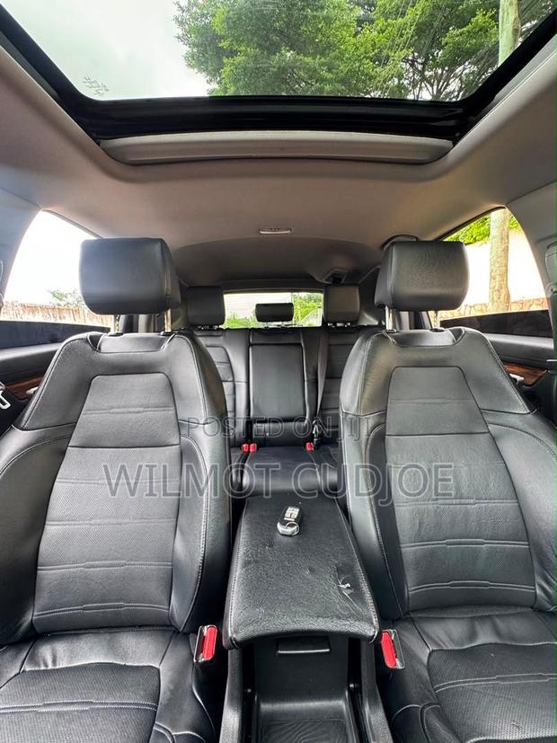 Honda CR-V Touring AWD 2018 Black