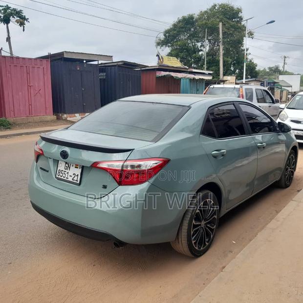Toyota Corolla S Plus 4dr Sedan (1.8L 4cyl CVT) 2016 Green
