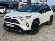 Toyota RAV4 XSE 2019 White for sale