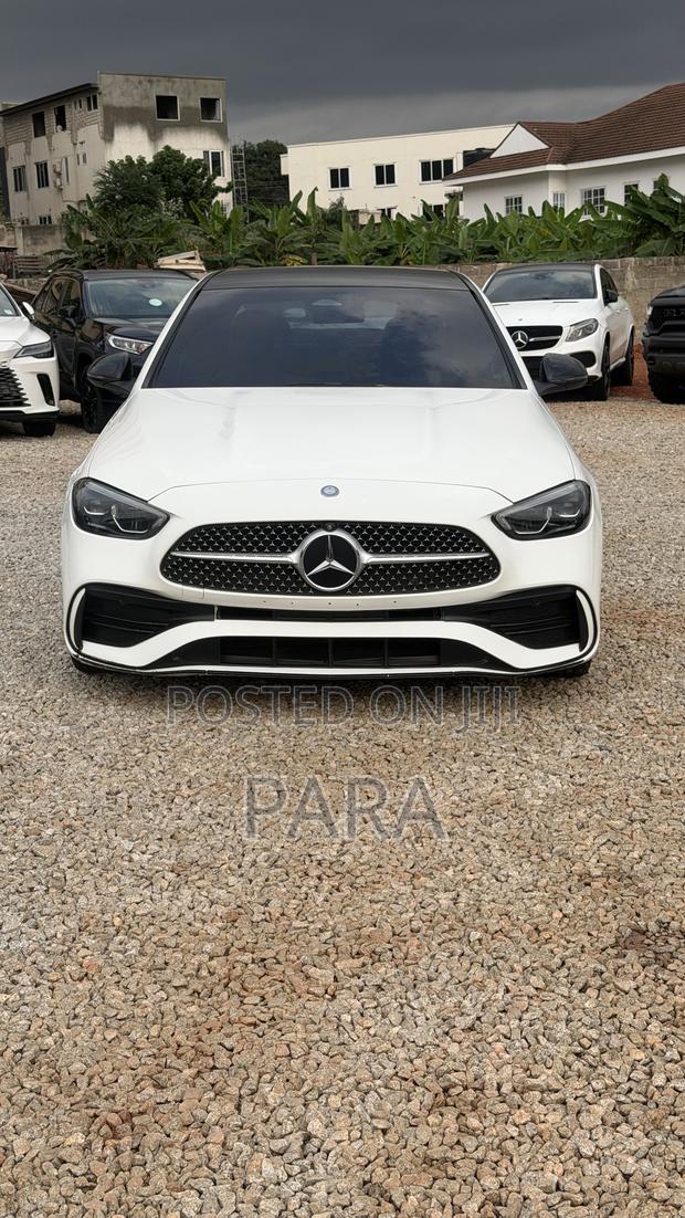 Mercedes-Benz C300 2022 White