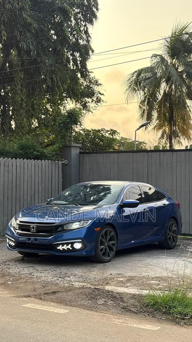 Honda Civic 2020 Blue