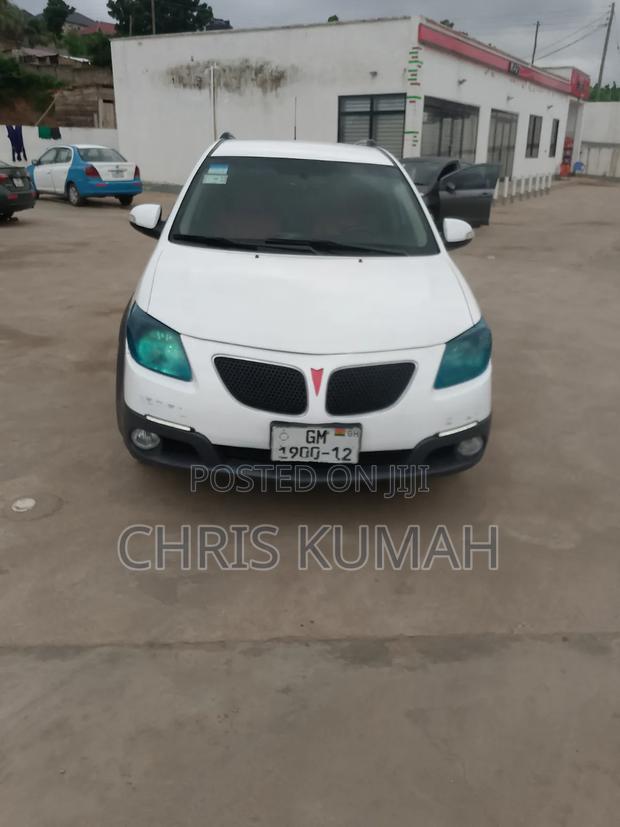Pontiac Vibe 2006 White