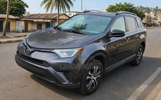 Toyota RAV4 2017 Black