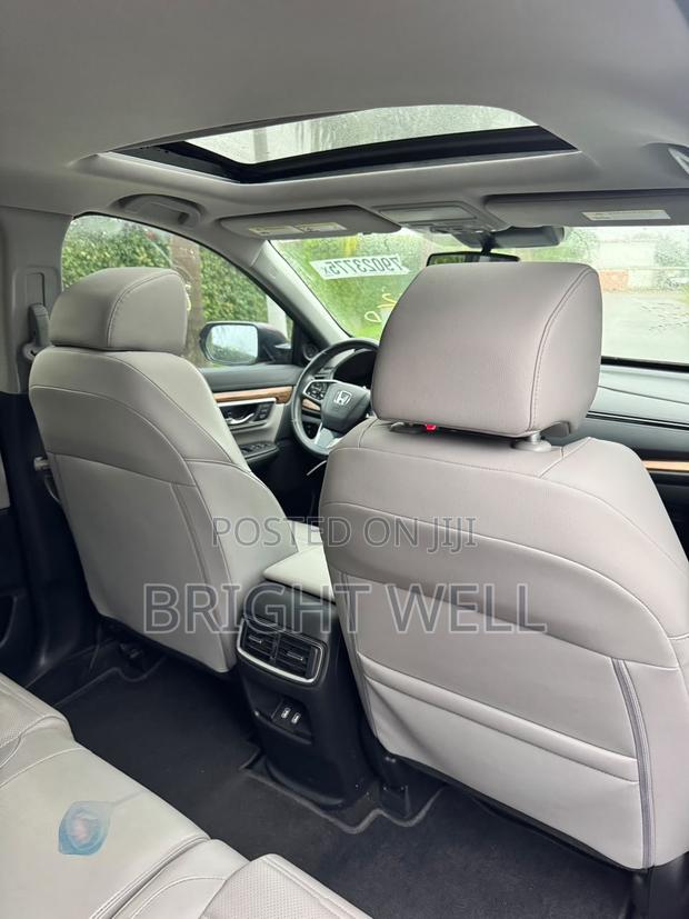 Honda CR-V Touring 4dr SUV AWD (1.5L 4cyl CVT) 2017 Brown