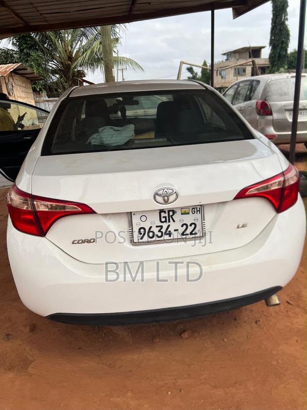 Toyota Corolla 2017 White