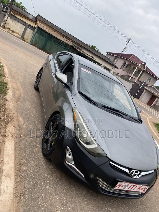 Hyundai Elantra Limited Sedan FWD (1.8L 4cyl 6A) 2013 Gray