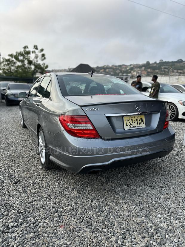 Mercedes-Benz C250 2013 Gray