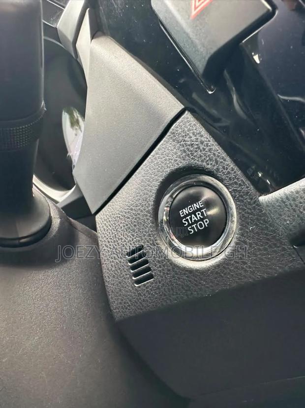 Toyota Corolla 2016 Black