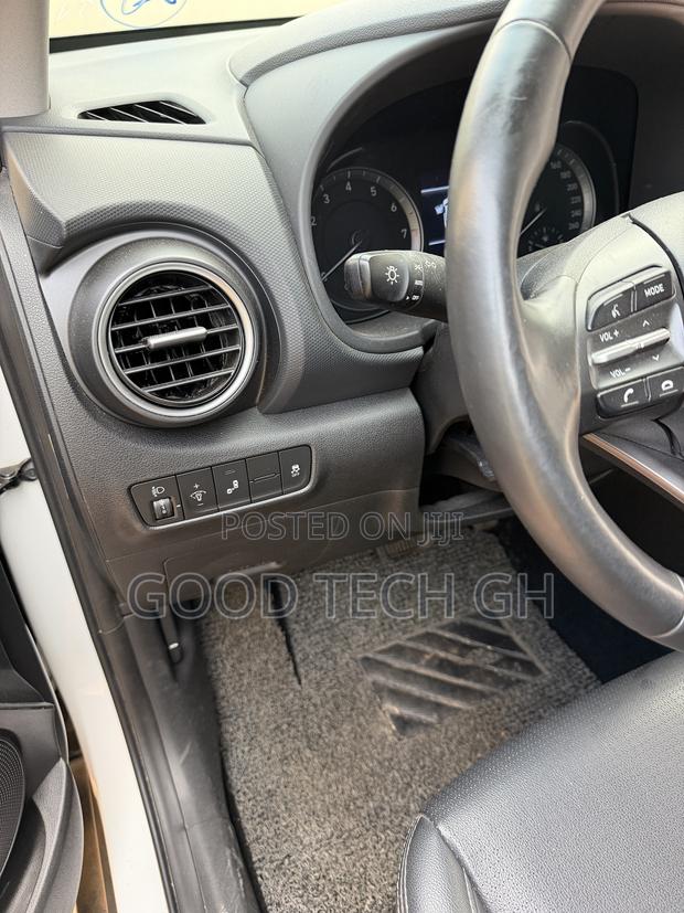 Hyundai Kona 2018 White