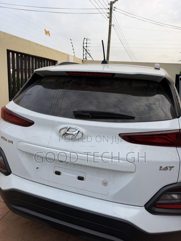 Hyundai Kona 2018 White