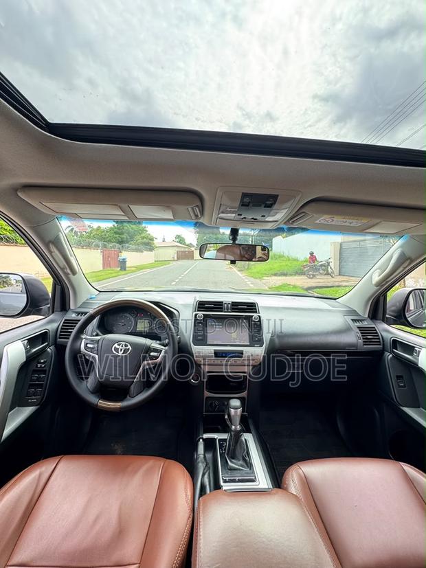 Toyota Land Cruiser Prado 4.0 Petrol TX-L 2019 Gray