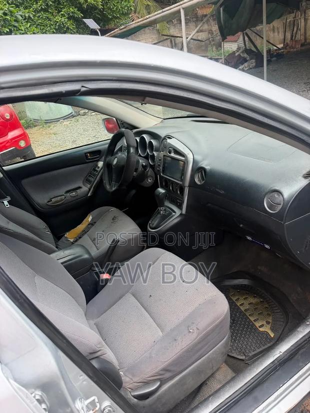 Toyota Matrix 2010 Gray